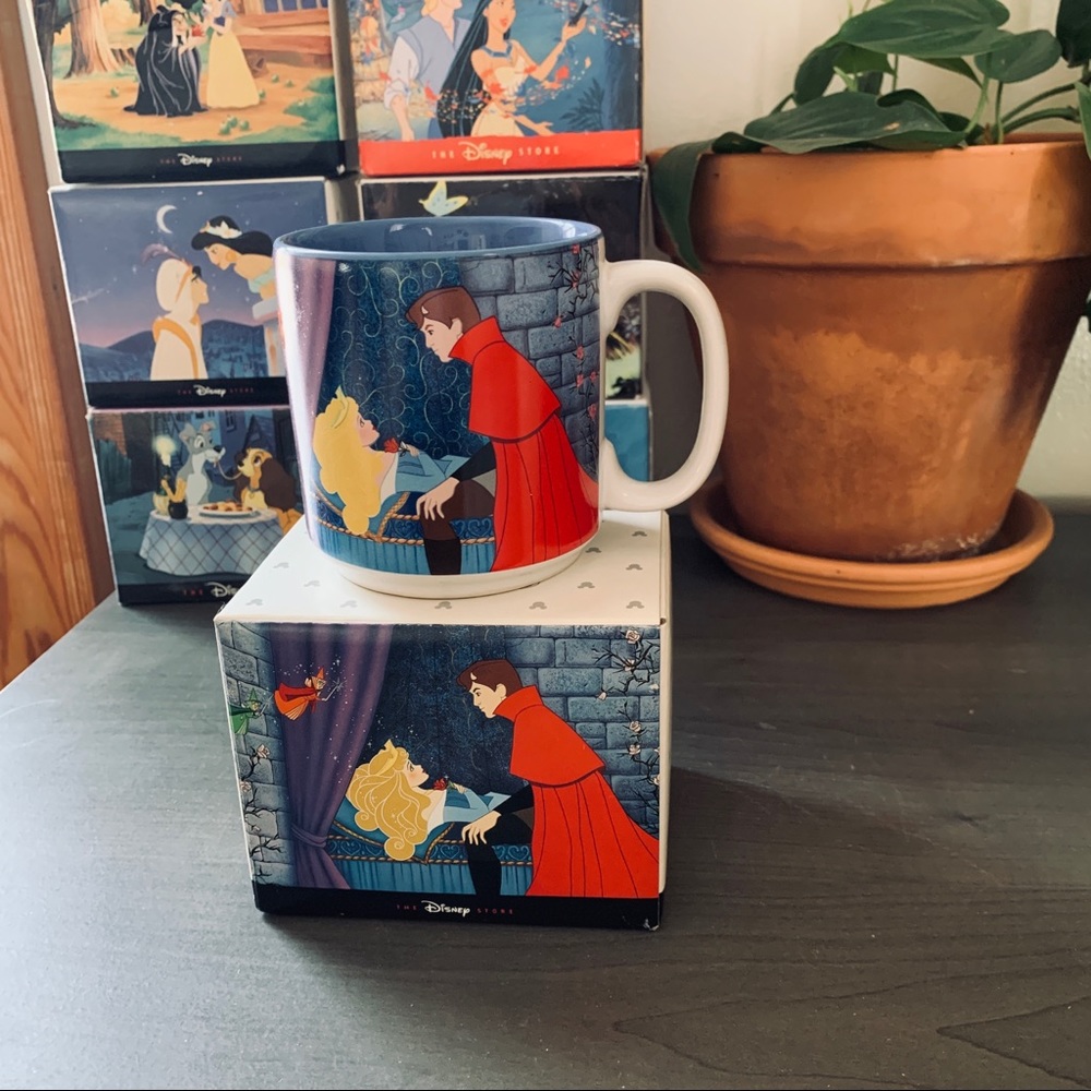 Retired Disney Aurora Ceramic Mug (Original Box)